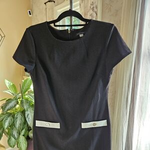 Women's size 6 Dress